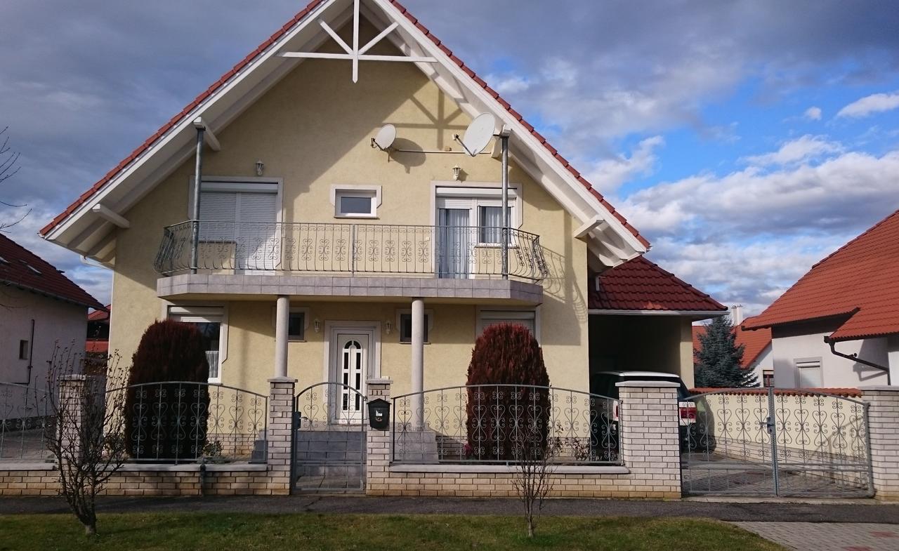 Natalie Appartment Bük المظهر الخارجي الصورة
