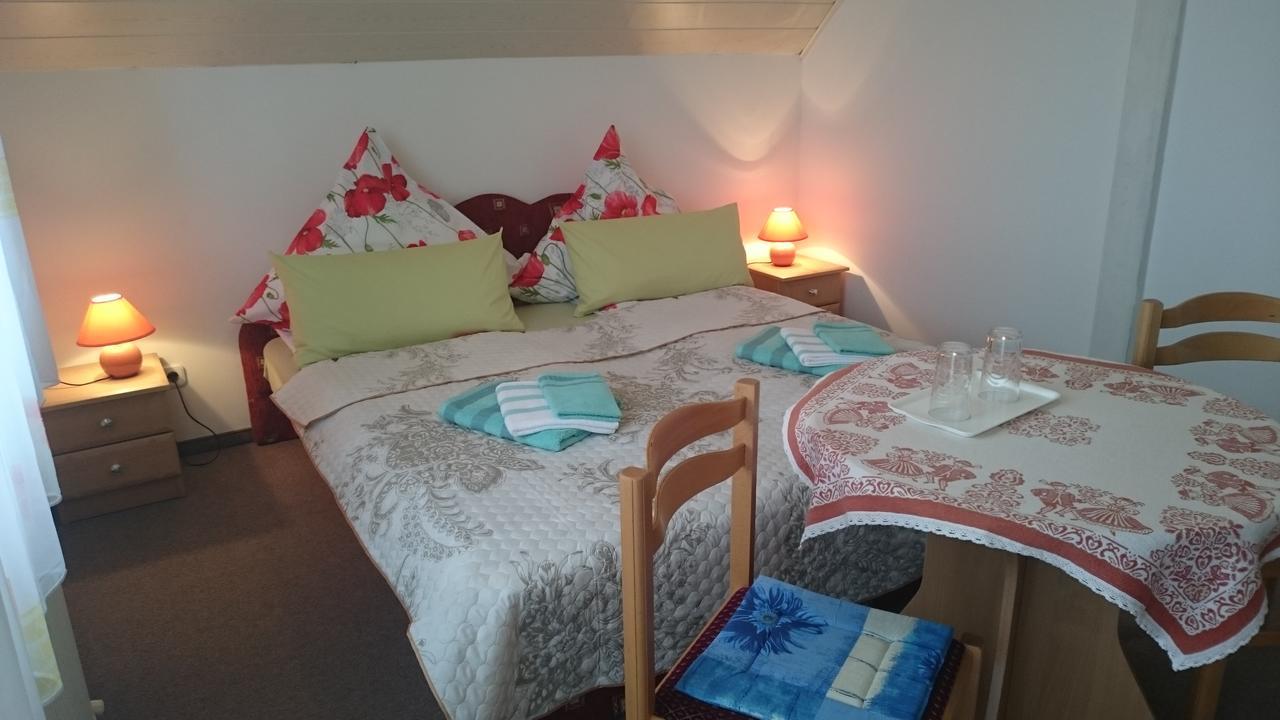 Natalie Appartment Bük الغرفة الصورة